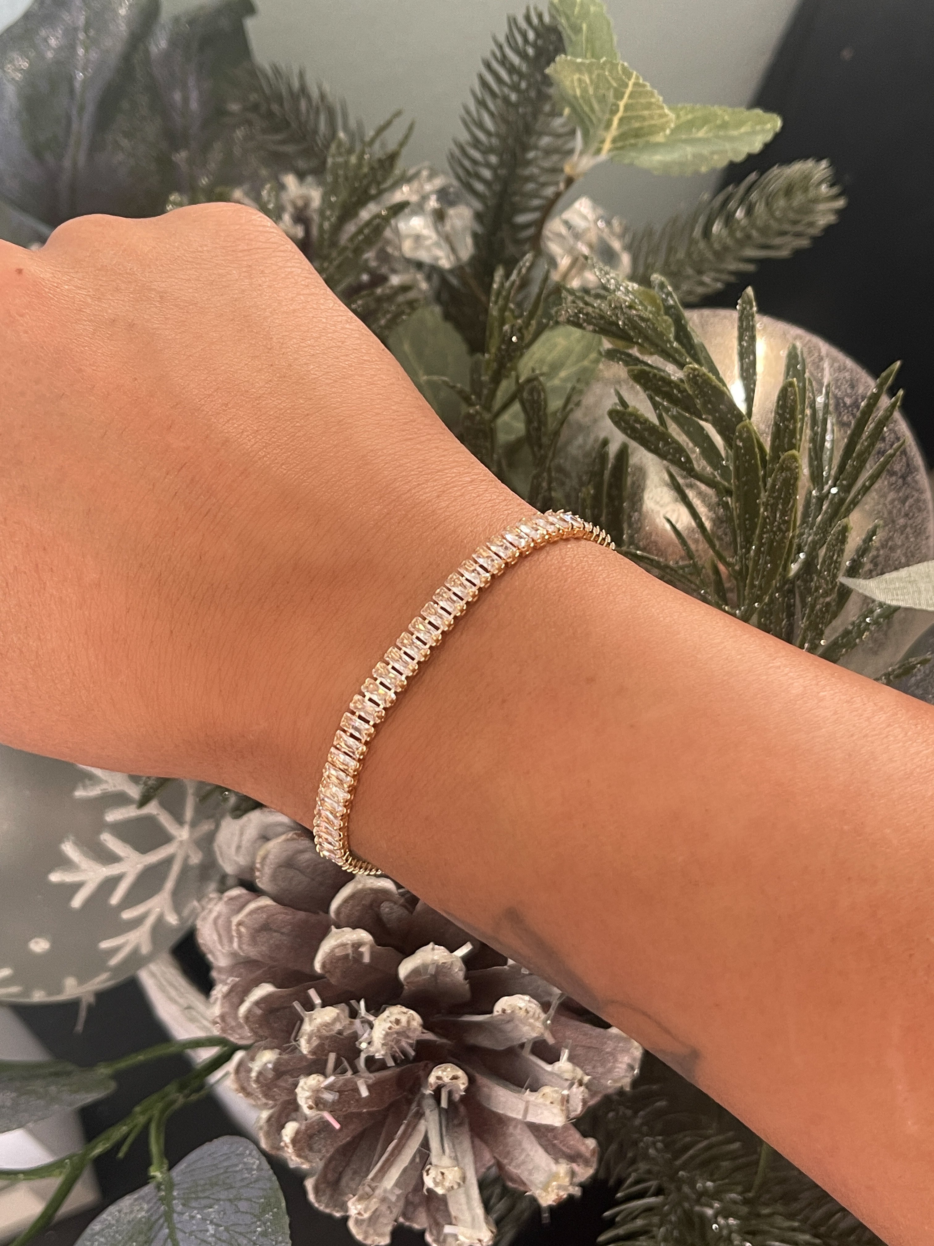 LUMINOUS BAGUETTE BRACELET